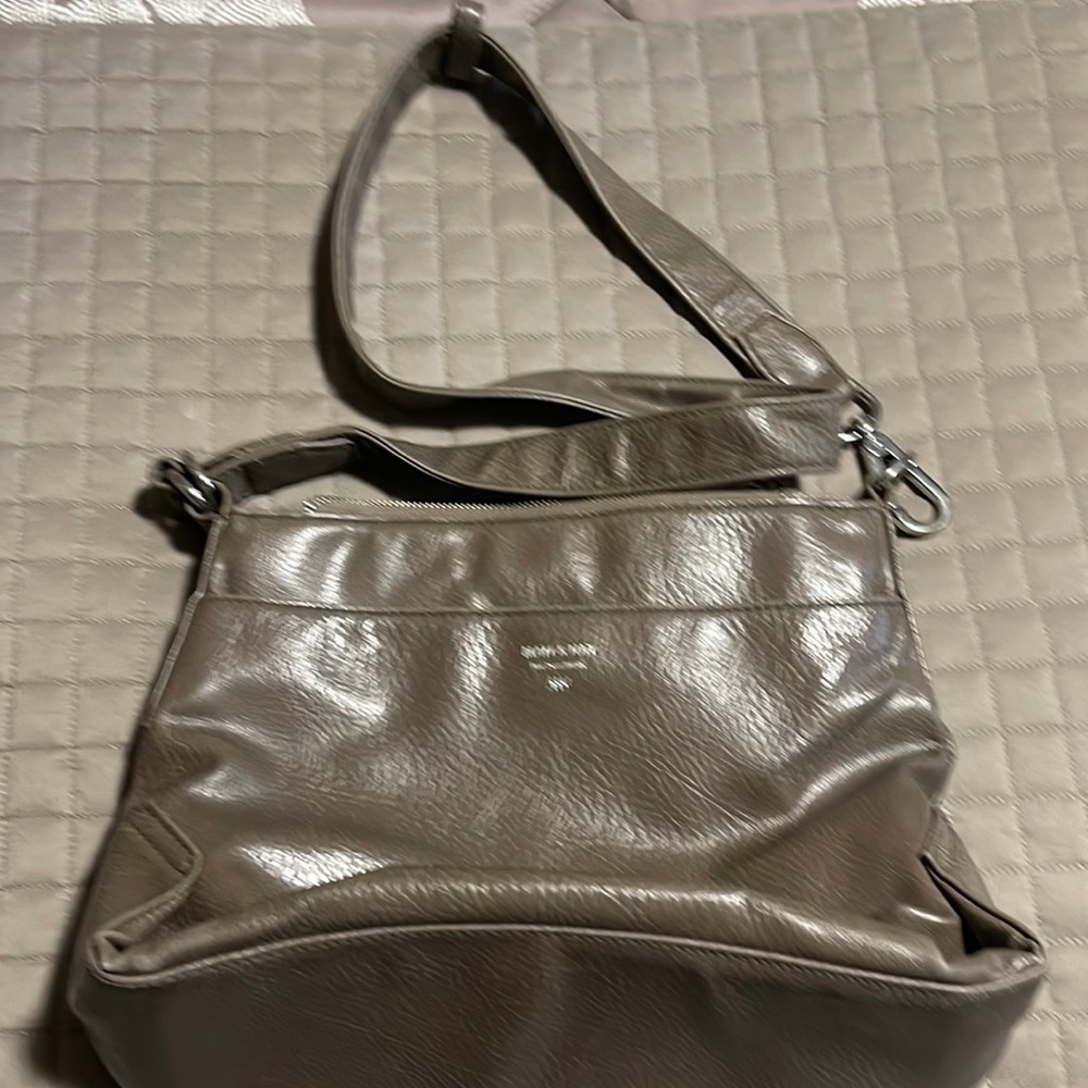 Matt & Nat Shoulder Bag